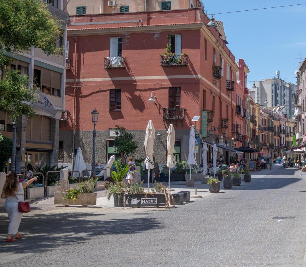 Izzhome Corso76 Κάλιαρι Εξωτερικό φωτογραφία